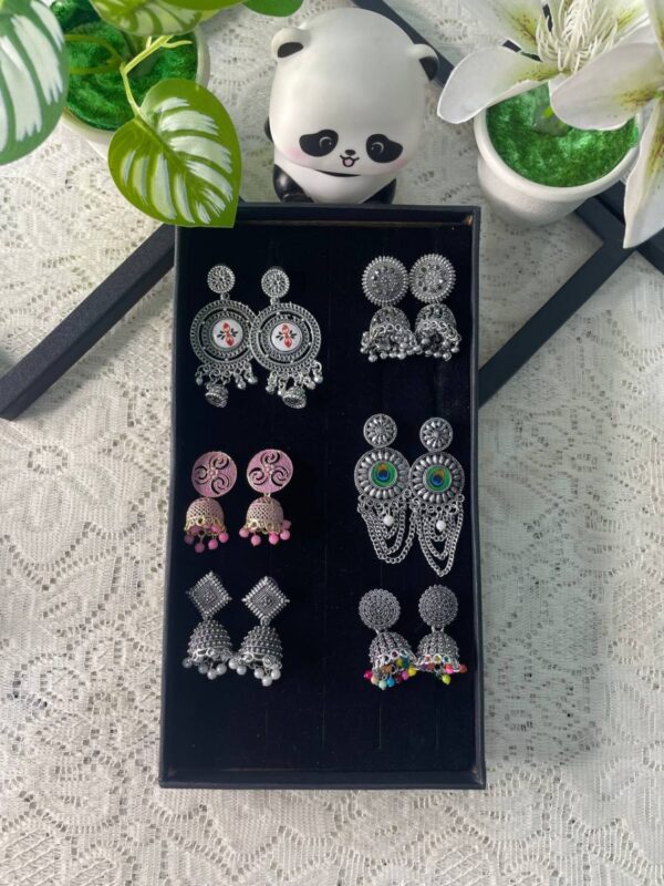 Earrings combo with box