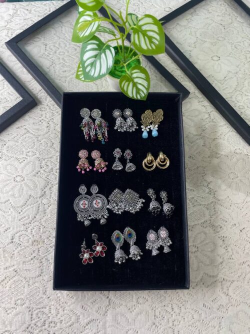 Earrings combo with box